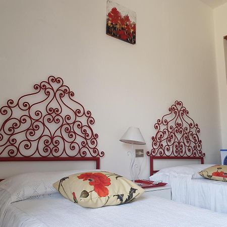 Guest House Edera San Gimignano Buitenkant foto